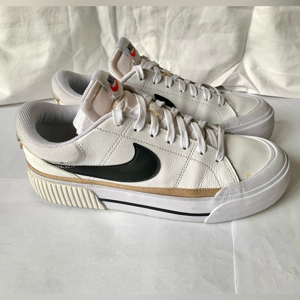 Women Nike Court Legacy Lift Platform Shoes Size 9 US